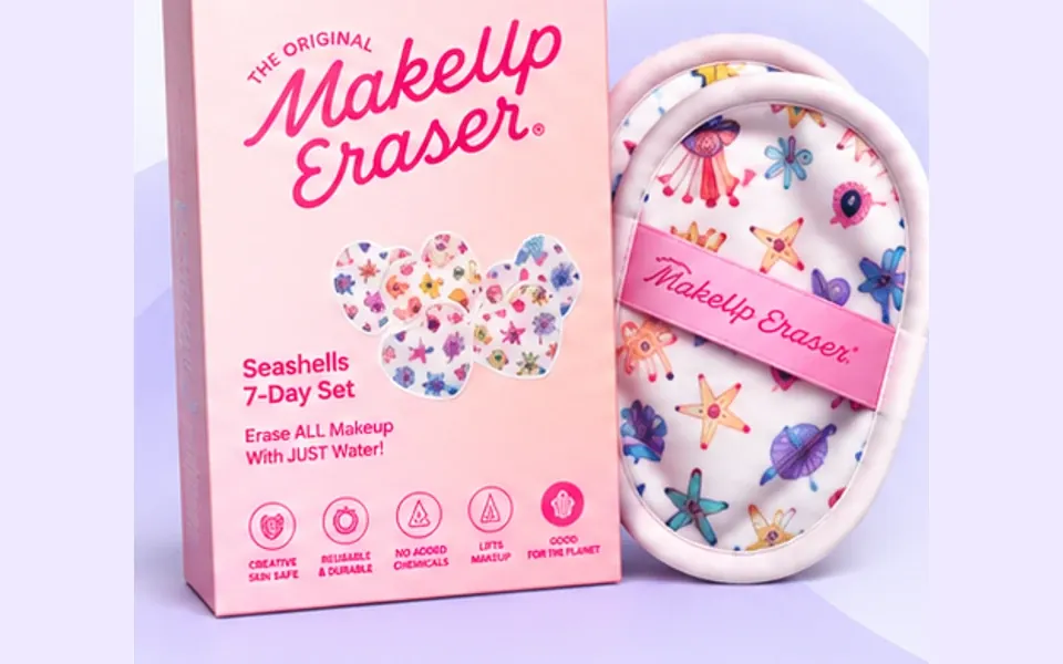 MakeUp Eraser Seashells 7-Day Set with floral reusable cloths